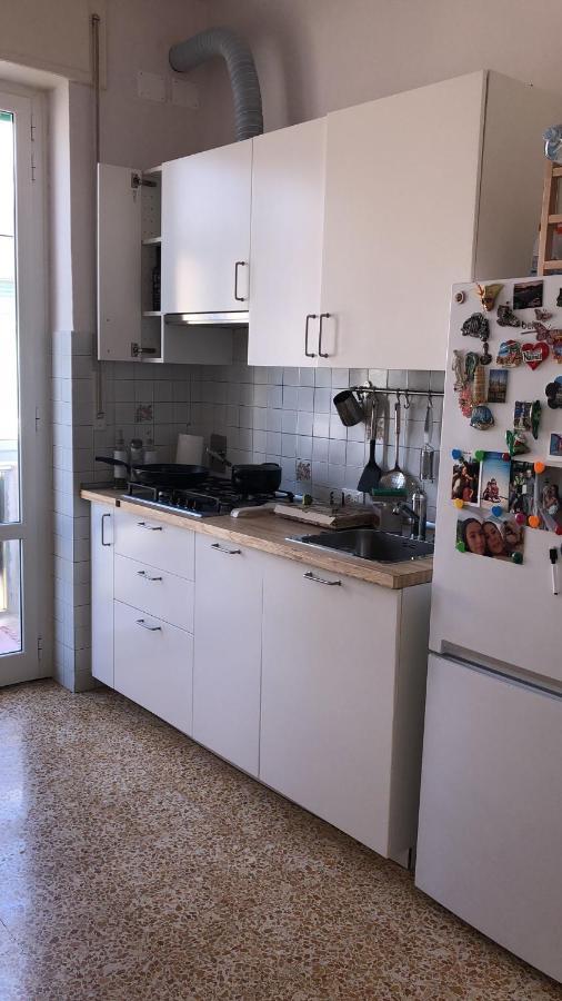 Dany'S Home Ливорно Экстерьер фото